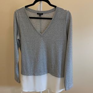 Dynamite V Neck Light Grey Sweater